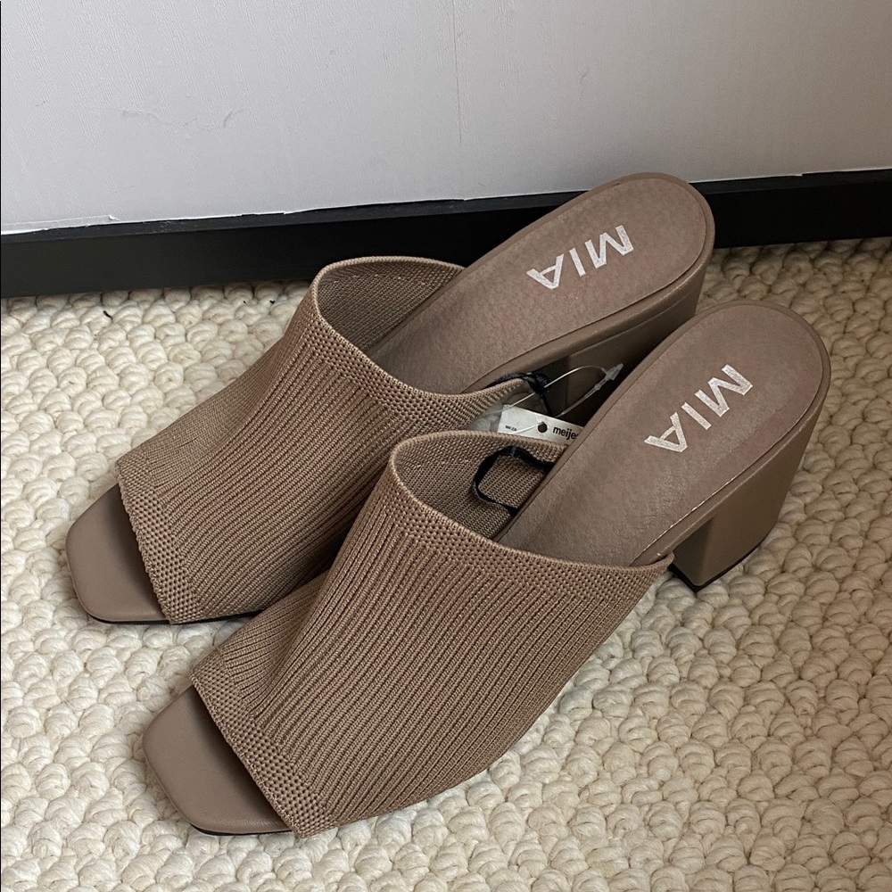 MIA Knit Sandals Hilary